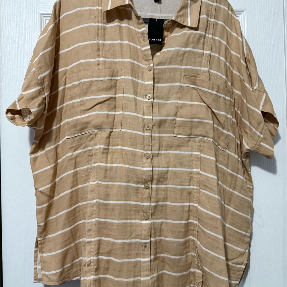 Tan and White Striped Short-Sleeve Button-Down Shirt